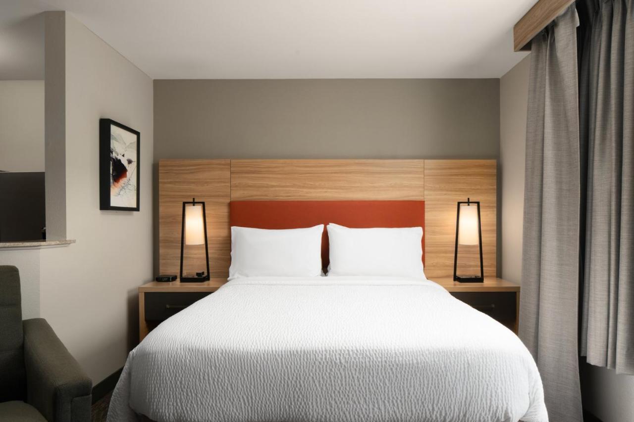 Candlewood Suites St Louis St Charles By Ihg Saint Charles Exterior foto